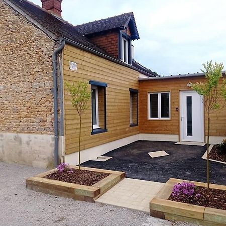 Maison De Campagne Avec Cour Sées 外观 照片